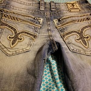 Rock revival jeans